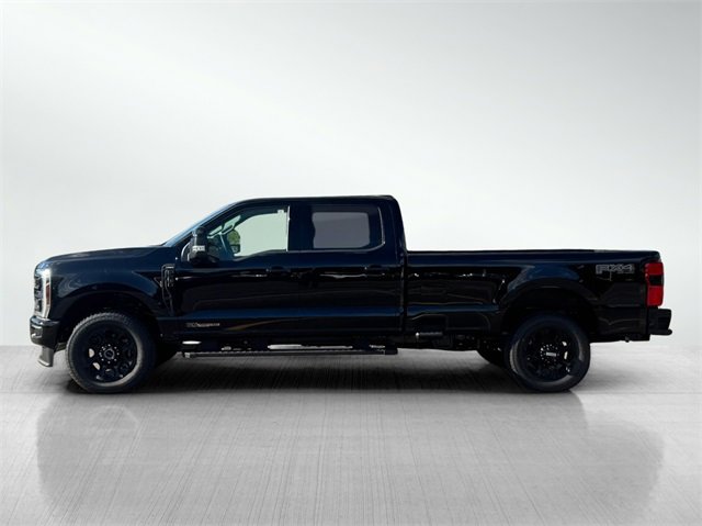 New 2026 Ford F250 Lariat w/ Black Appearance Package image 3