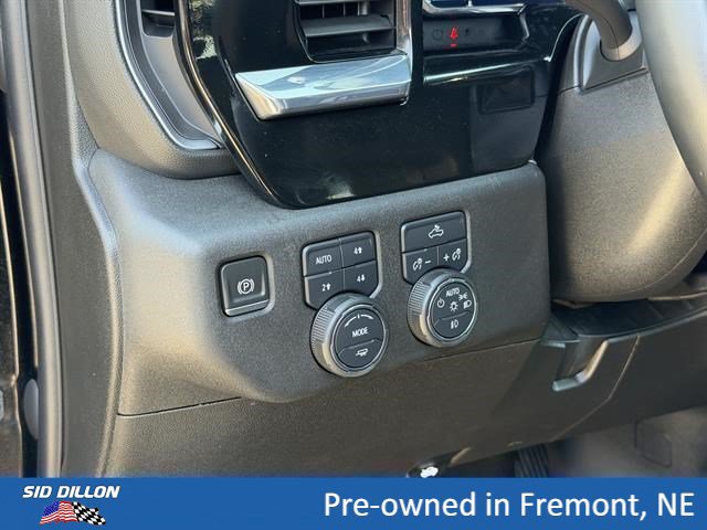Used 2023 Chevrolet Silverado 1500 RST w/ Z71 Off-Road Package AWD/4WD image 13