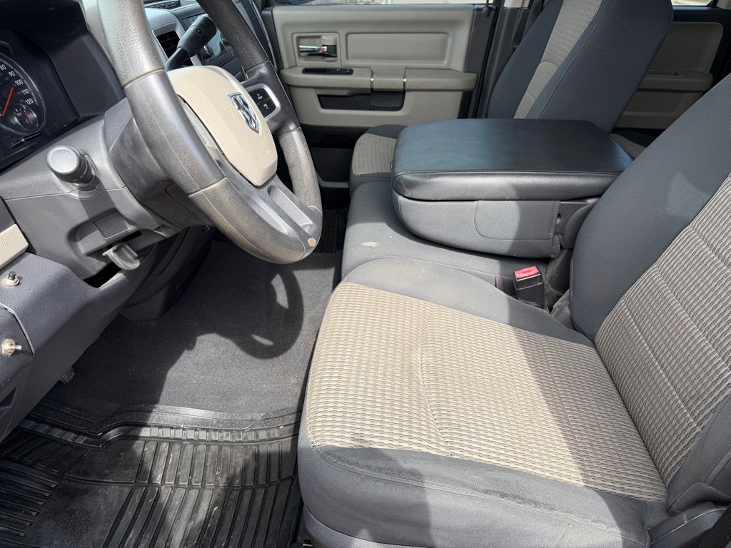 Used 2011 RAM 1500 Classic SLT AWD/4WD image 9