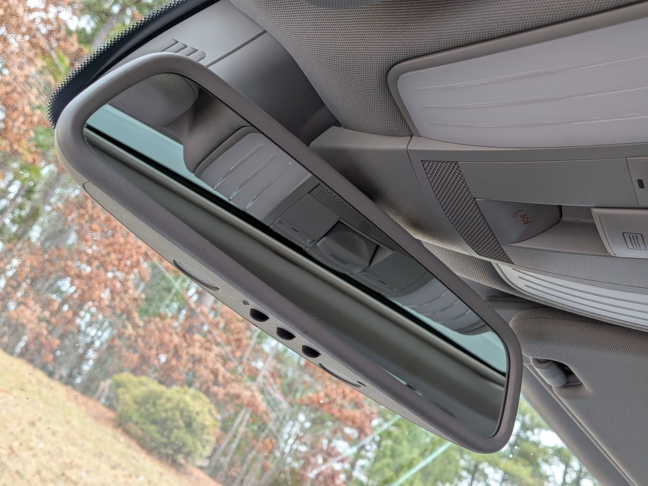 Used 2013 Mercedes-Benz E 350 4MATIC Sedan image 30