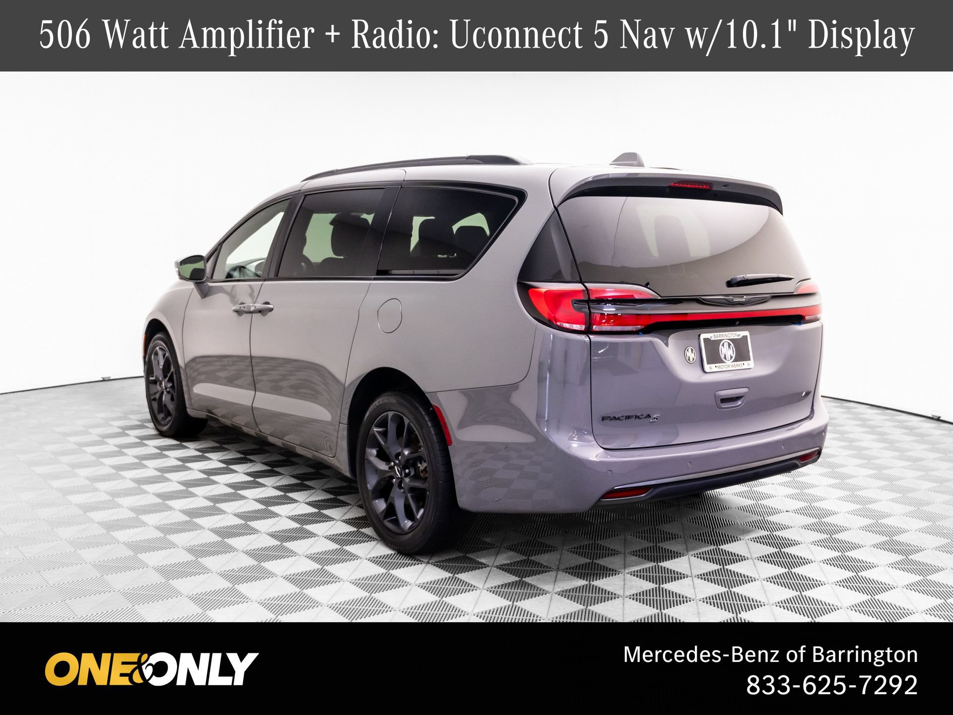 Used 2021 Chrysler Pacifica Touring-L w/ Premium & Safety Sphere Group AWD/4WD image 3