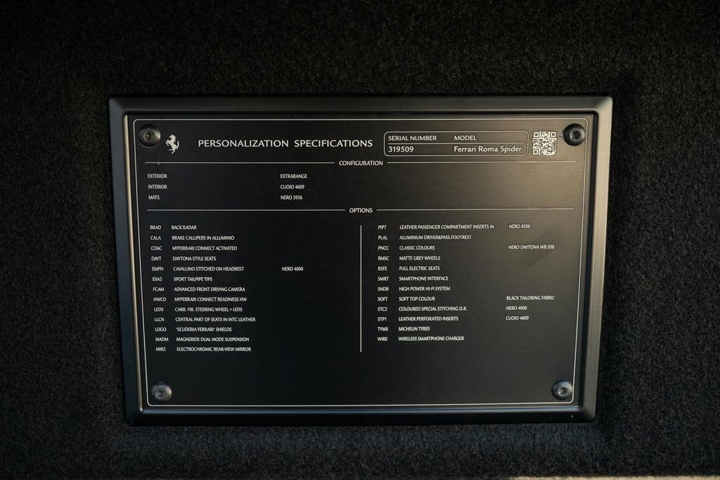 Used 2025 Ferrari Roma Spider RWD image 27