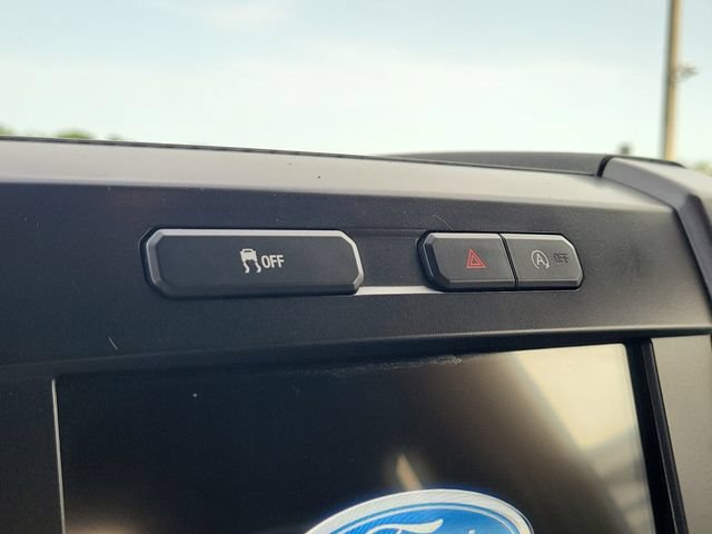Used 2017 Ford F150 XLT w/ Equipment Group 302A Luxury RWD image 25