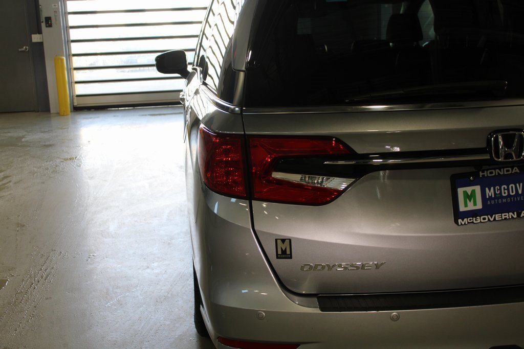 Used 2023 Honda Odyssey Elite image 51