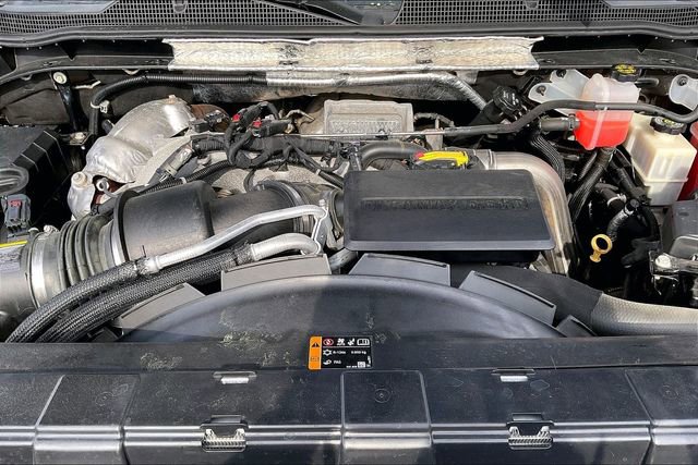 Used 2020 Chevrolet Silverado 3500 High Country w/ Technology Package image 21