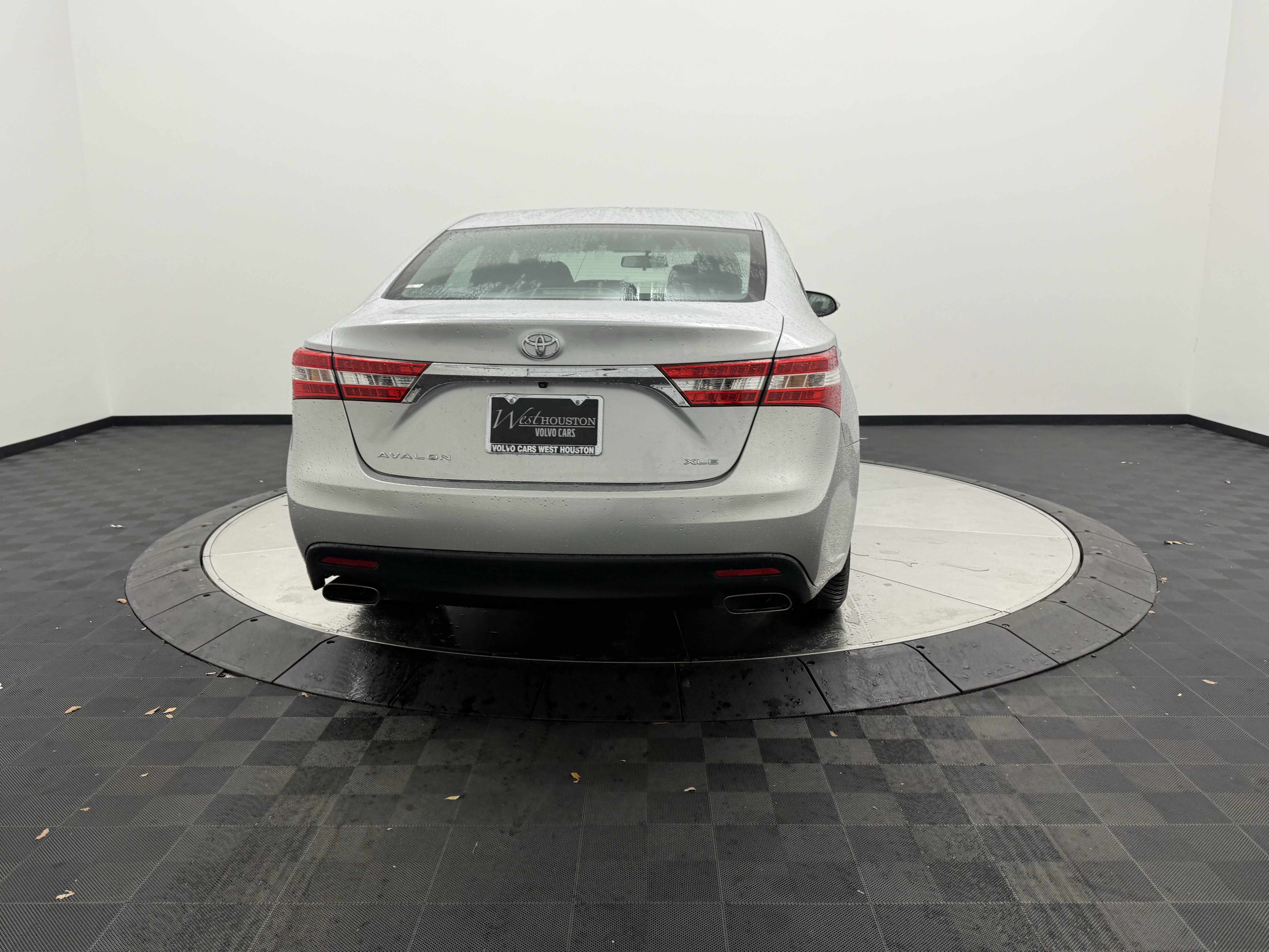 Used 2014 Toyota Avalon XLE image 6