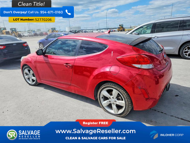 Used 2015 Hyundai Veloster FWD image 3