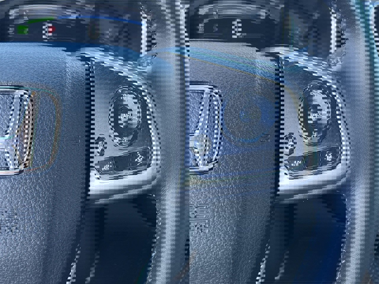 Used 2022 Honda CR-V EX-L image 13