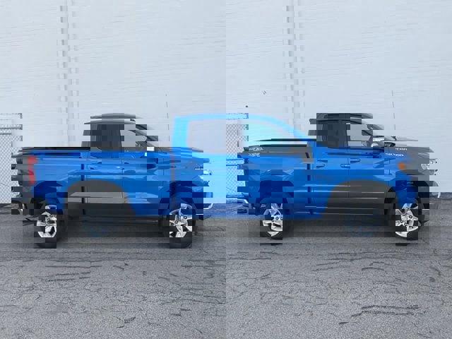 Used 2025 Chevrolet Silverado 1500 LT w/ Protection Package image 3