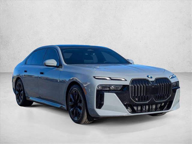 Certified 2024 BMW 760i xDrive w/ Premium Package 2 image 3