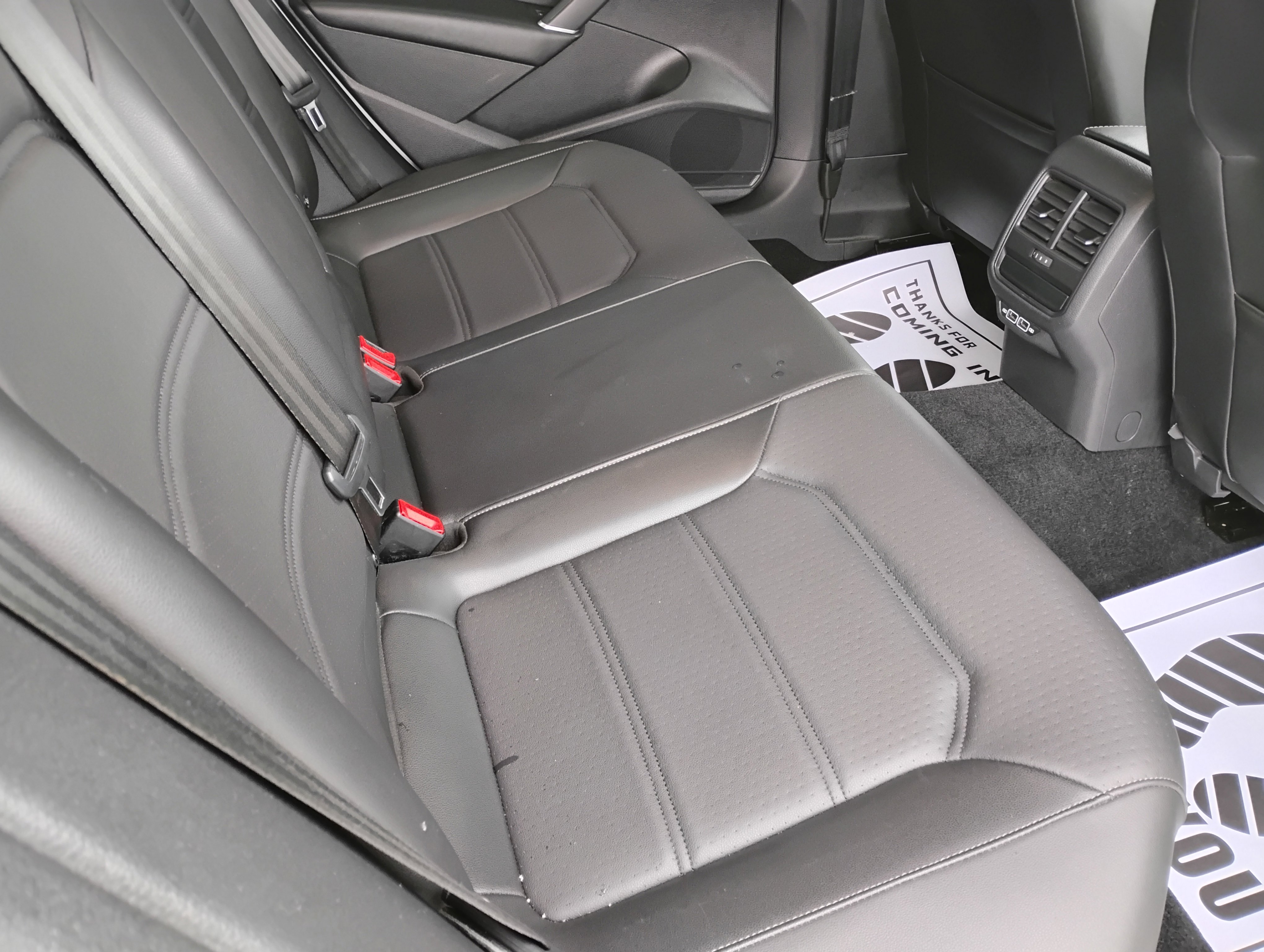 Used 2021 Volkswagen Passat 2.0T SE image 17