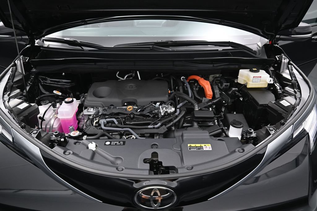 Used 2026 Toyota Sienna Limited AWD/4WD image 39