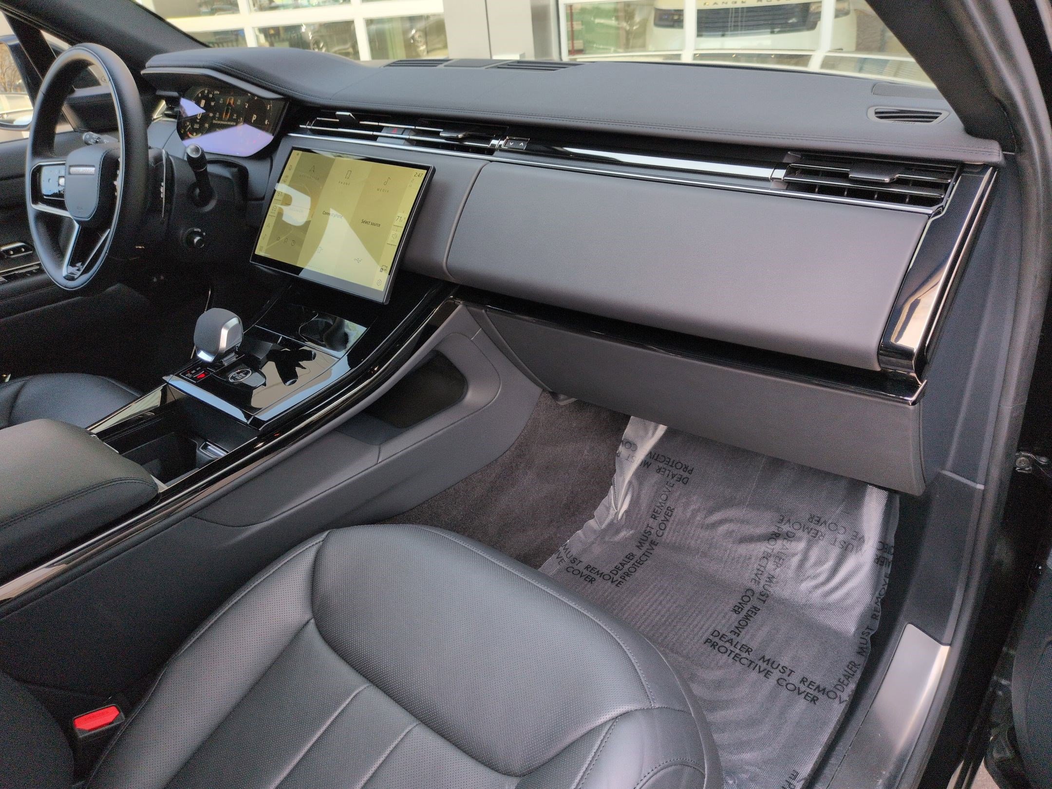 Used 2024 Land Rover Range Rover Sport Dynamic SE image 31