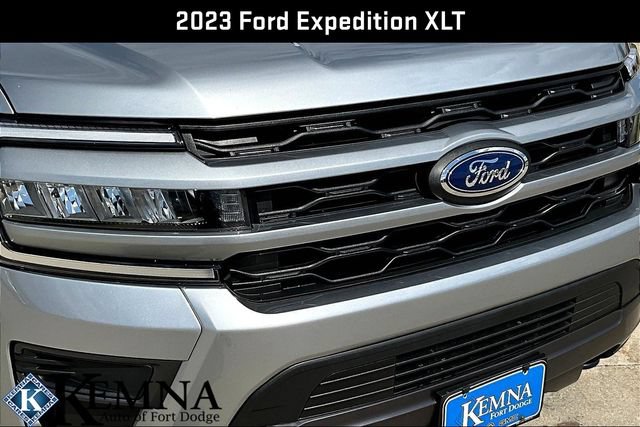Used 2023 Ford Expedition XLT AWD/4WD image 37