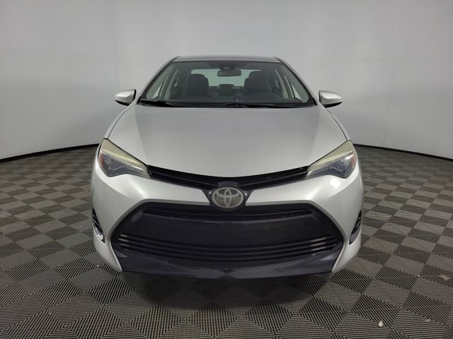 Used 2017 Toyota Corolla LE image 2