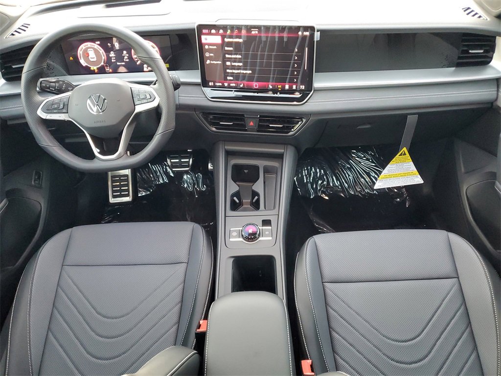 New 2026 Volkswagen Tiguan SE R-Line image 14