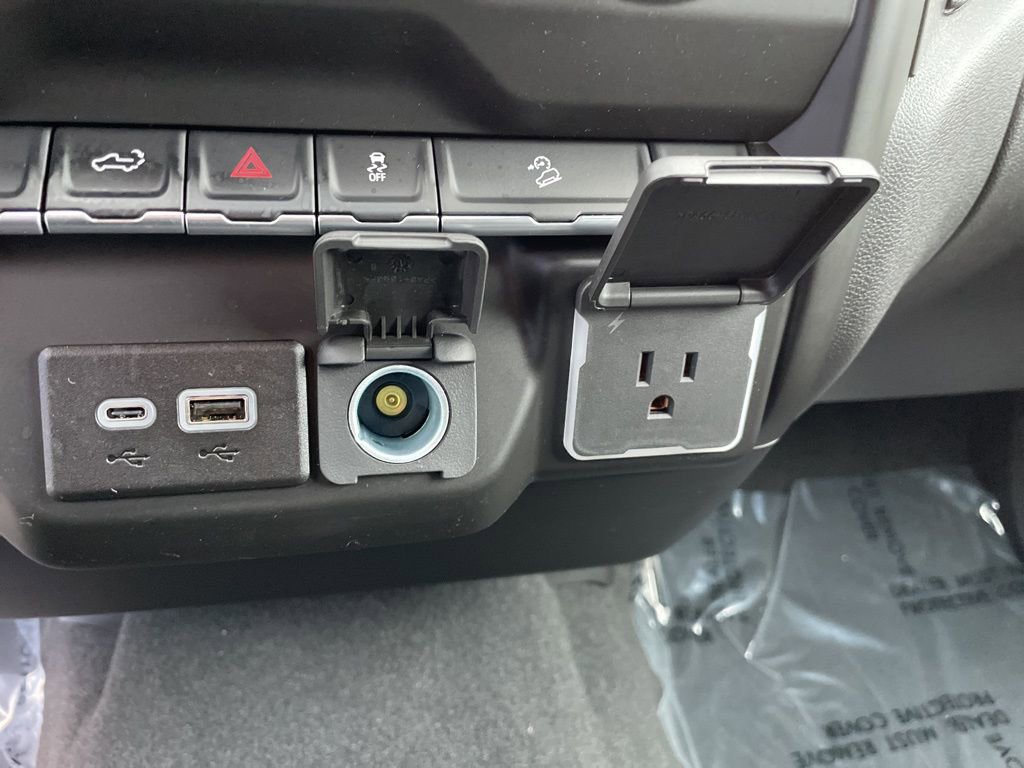 New 2026 Chevrolet Silverado 1500 Custom Trail Boss w/ Turbomax Blackout Package image 17