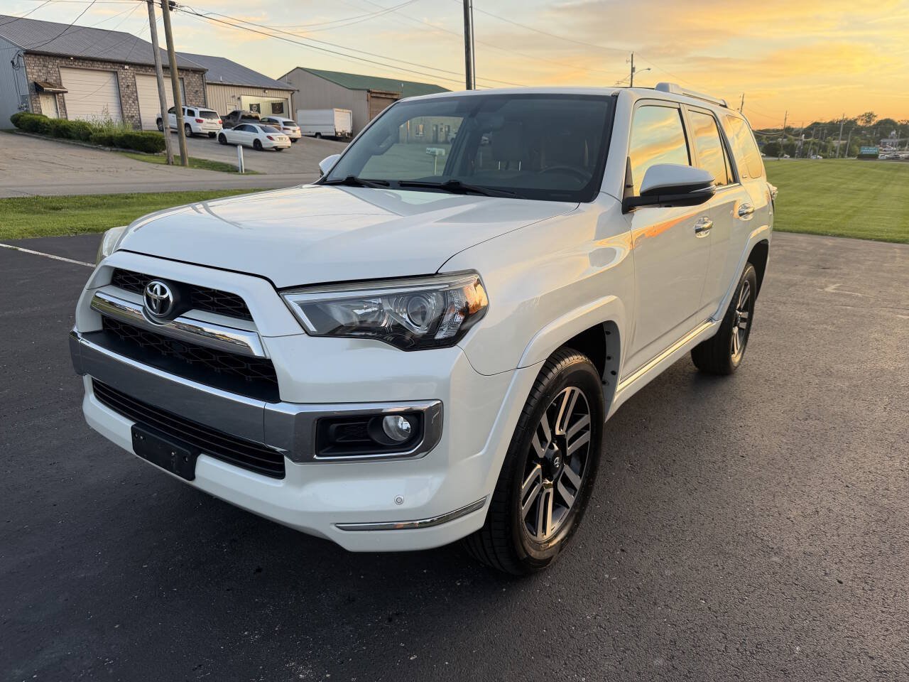 Used 2014 Toyota 4Runner Limited AWD/4WD image 12