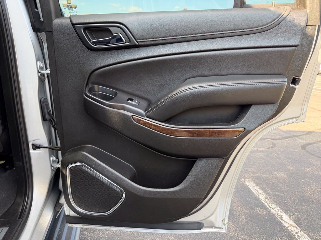 Used 2019 Chevrolet Tahoe LT AWD/4WD image 32