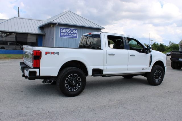 Used 2024 Ford F250 Platinum w/ FX4 Off-Road Package image 13