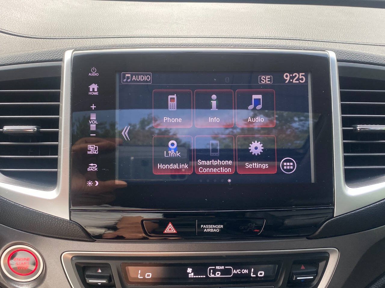 Used 2017 Honda Pilot EX-L image 28