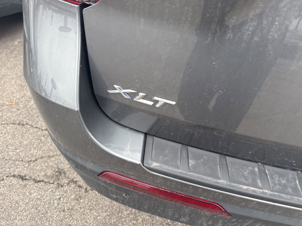 Used 2023 Ford Explorer XLT w/ Class IV Trailer Tow Package image 6