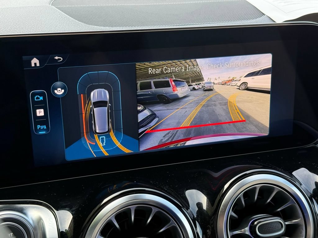 New 2026 Mercedes-Benz GLB 250 image 5