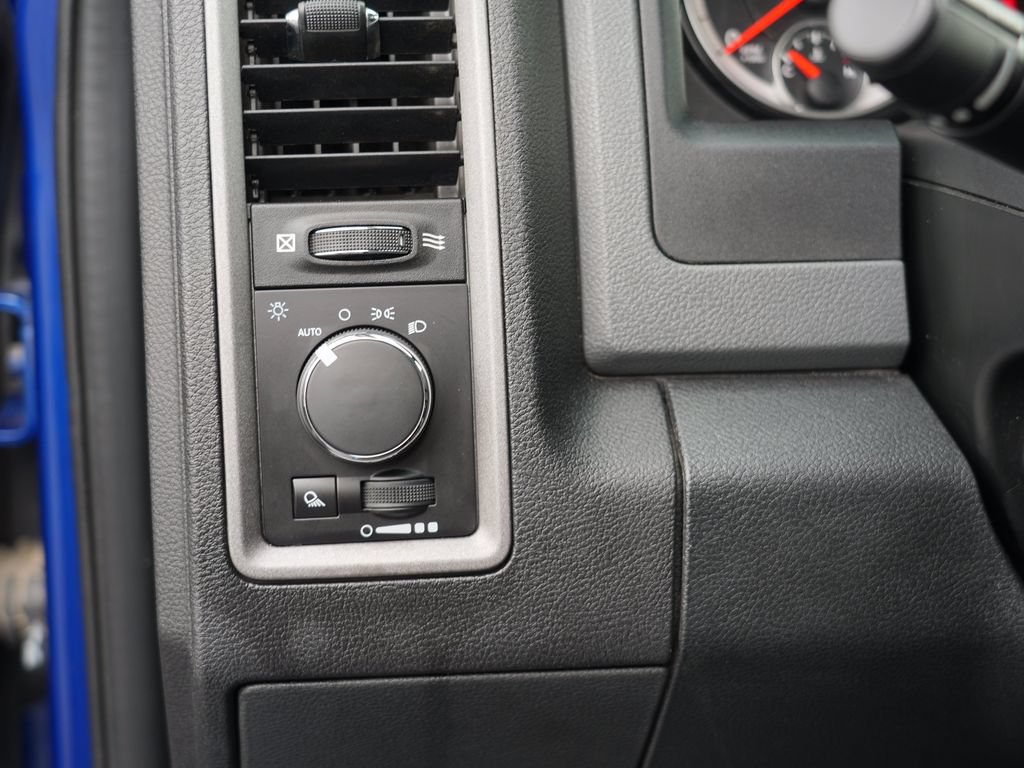 Used 2017 RAM 1500 Tradesman w/ Popular Equipment Group AWD/4WD image 16