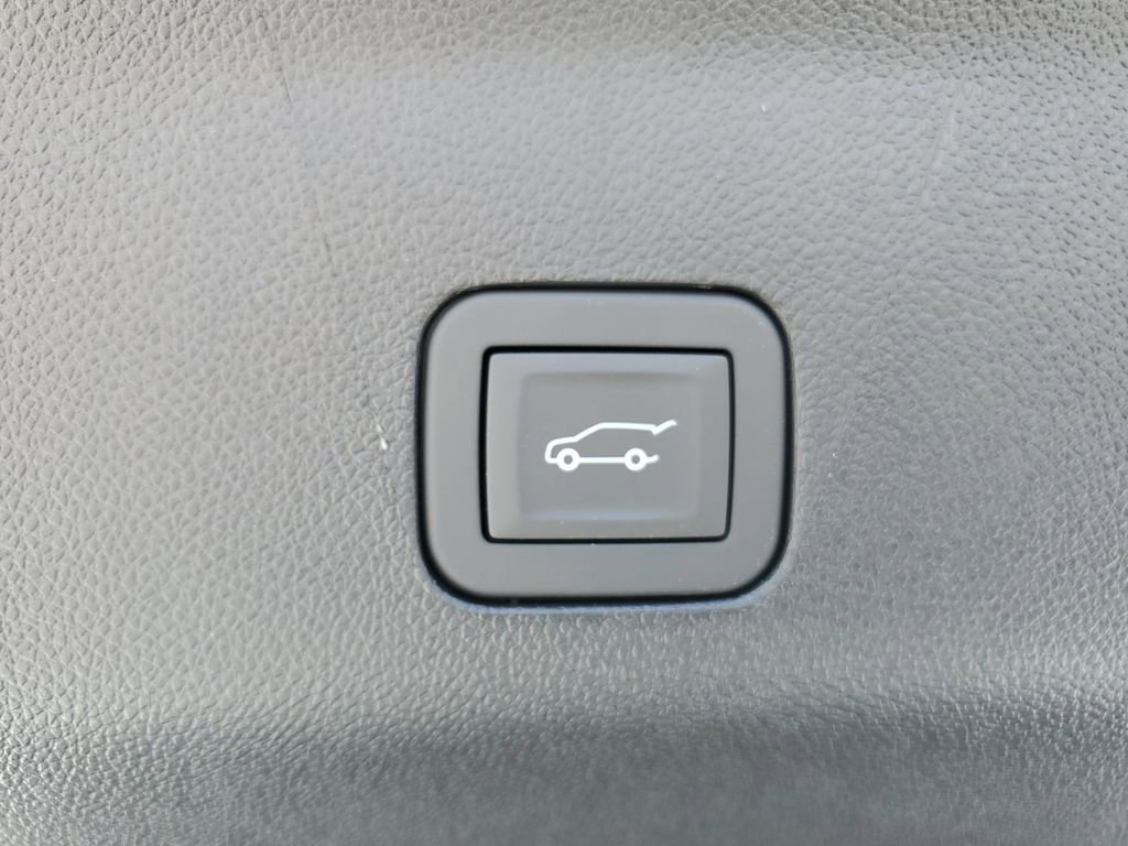 New 2026 Chevrolet Tahoe LT w/ Comfort Package AWD/4WD image 11