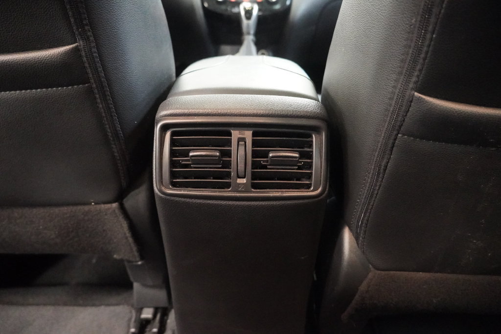 Used 2019 Nissan Rogue SL w/ Premium Package AWD/4WD image 29