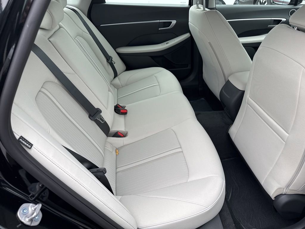 New 2026 Hyundai Sonata SEL AWD/4WD image 17