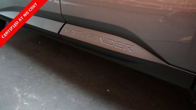 Used 2022 Nissan Pathfinder SL image 79