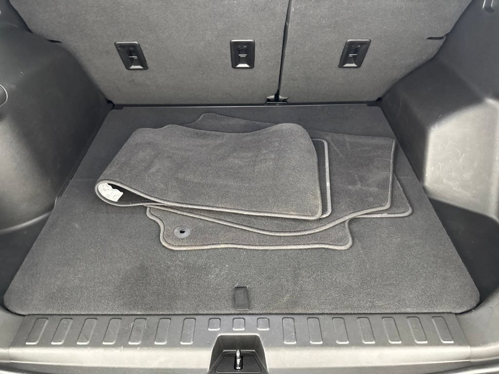 Used 2021 Chevrolet Equinox LS AWD/4WD image 28