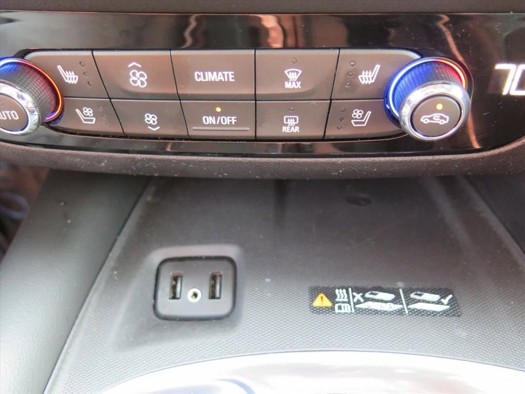 Used 2019 Buick Enclave Avenir w/ Avenir Technology Package image 11