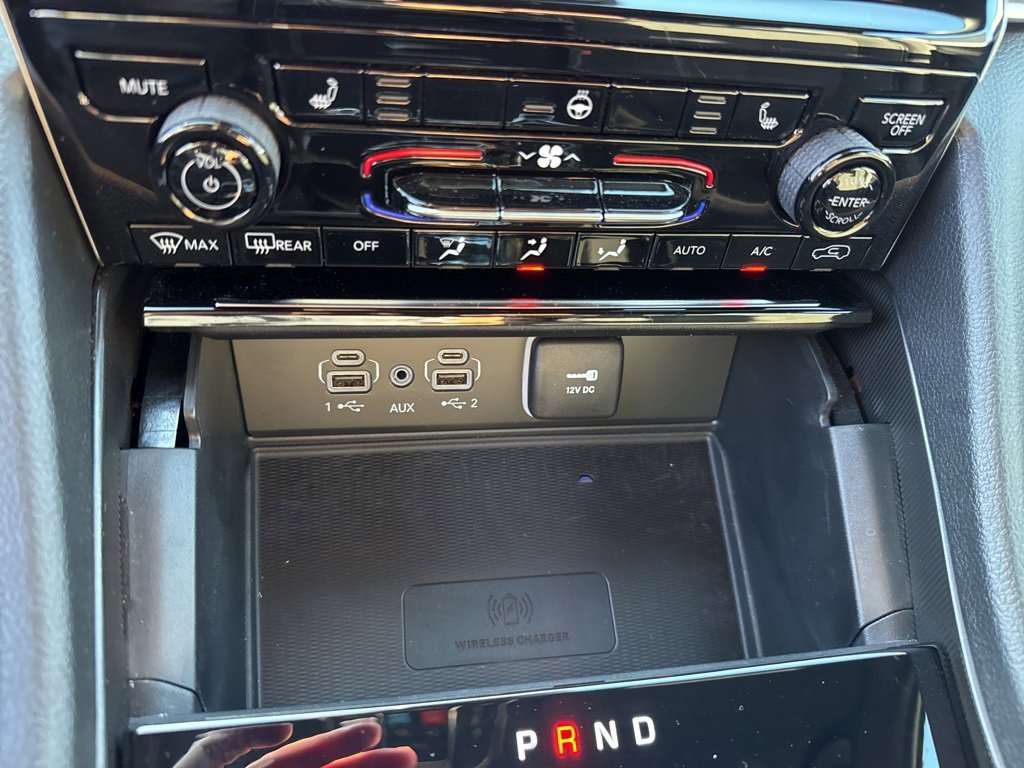 Certified 2024 Jeep Grand Cherokee Laredo X w/ Luxury Tech Group I image 22