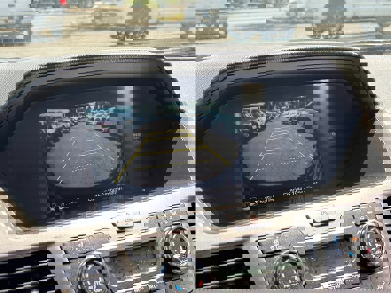 Used 2016 Honda Odyssey Touring image 21