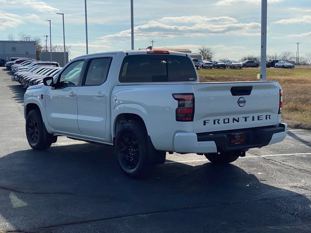 New 2026 Nissan Frontier SV w/ Tow Package AWD/4WD image 6