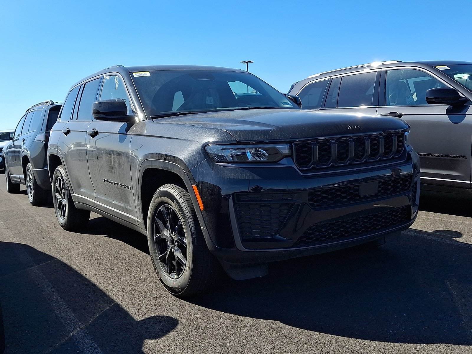New 2026 Jeep Grand Cherokee Altitude