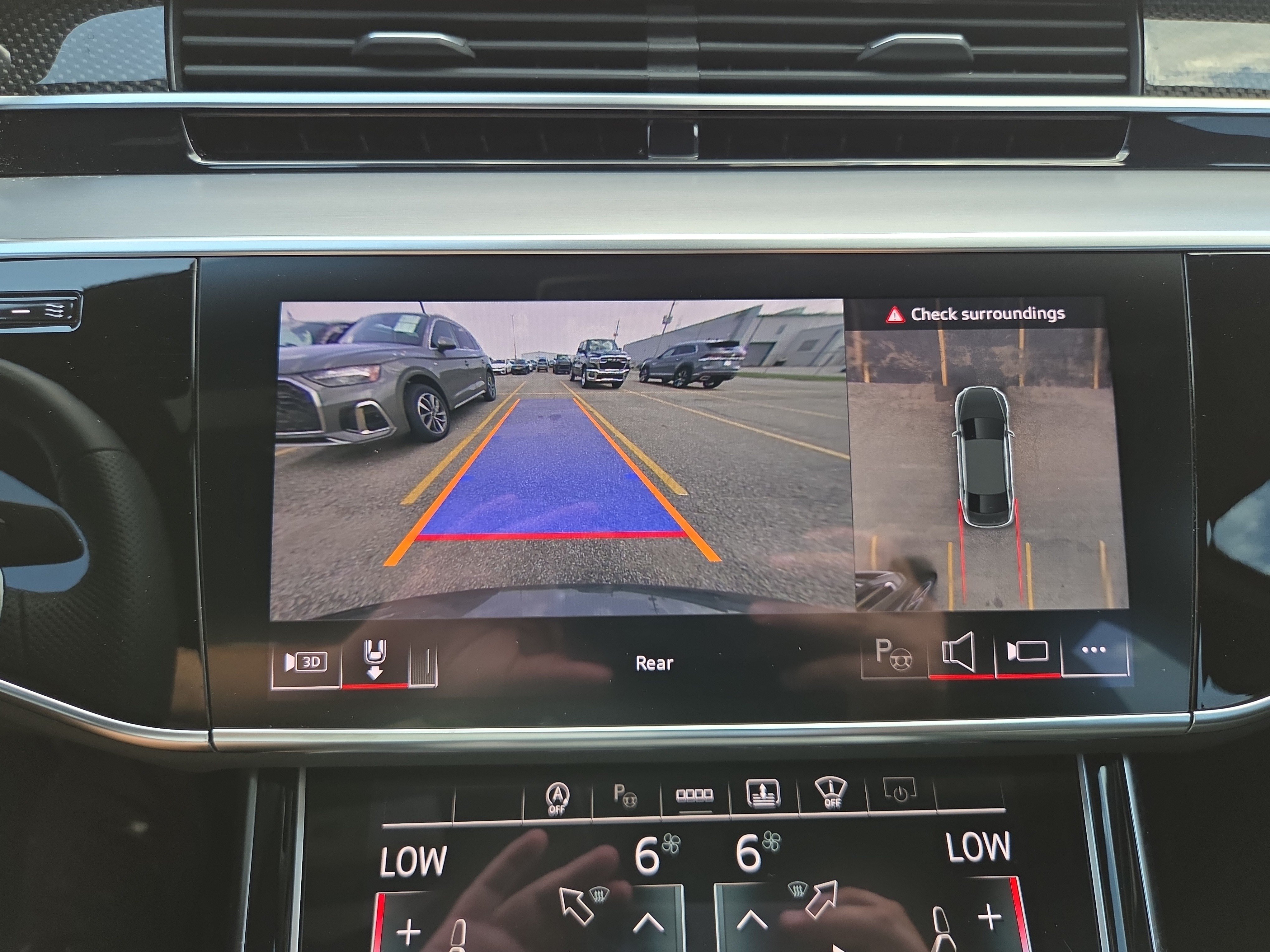 Used 2025 Audi S8 AWD/4WD image 15