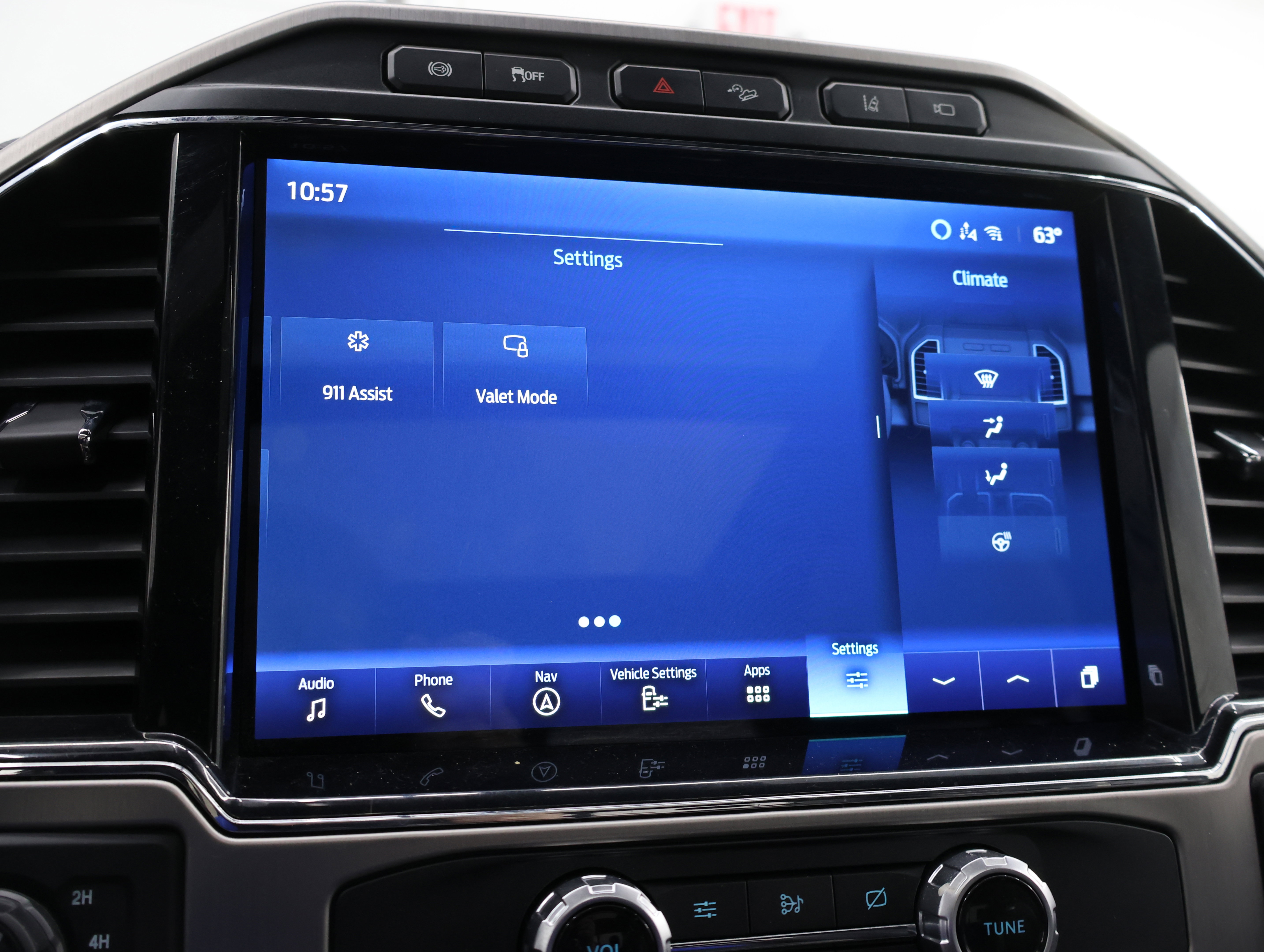 Used 2022 Ford F350 Platinum AWD/4WD image 64