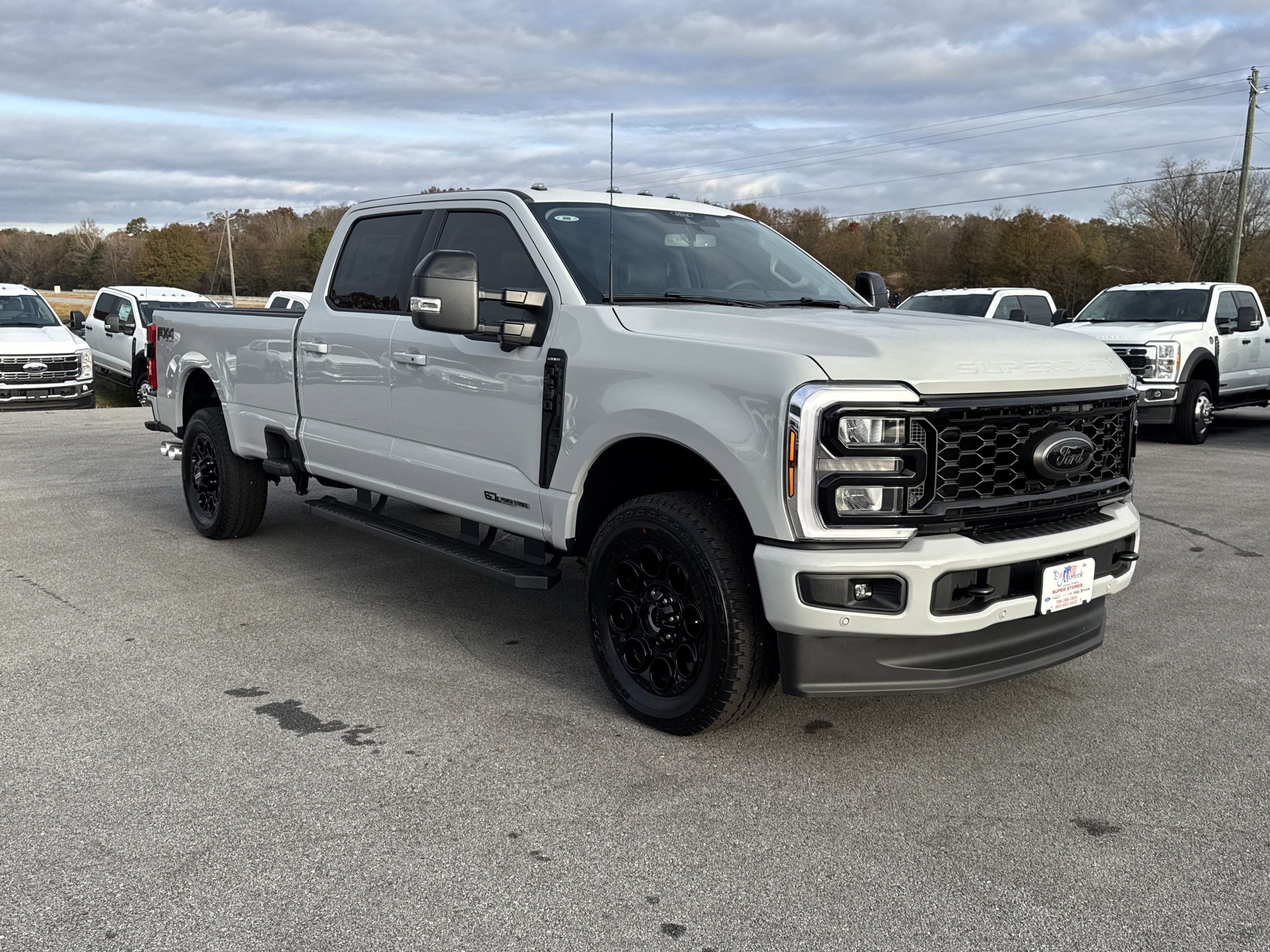 New 2026 Ford F250 Lariat w/ Black Appearance Package image 4