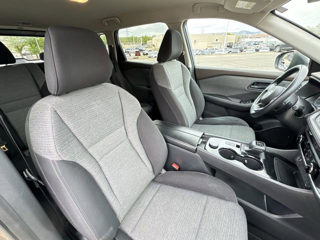 Used 2021 Nissan Rogue S AWD/4WD image 26