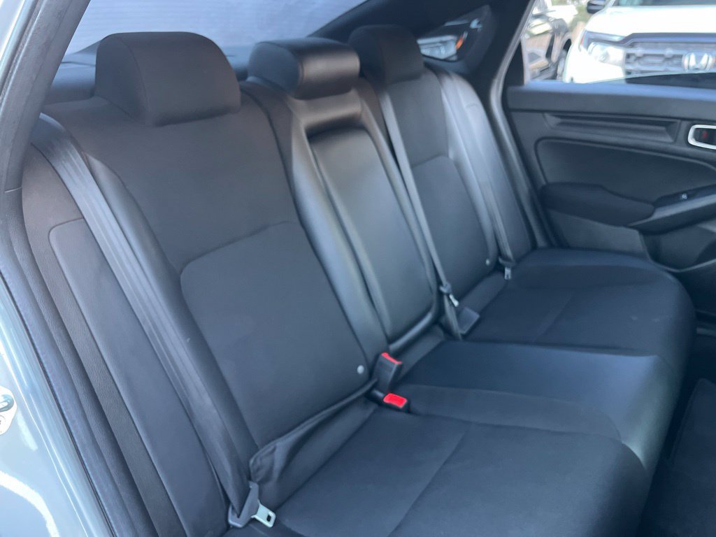 Used 2025 Honda Civic Sport image 28