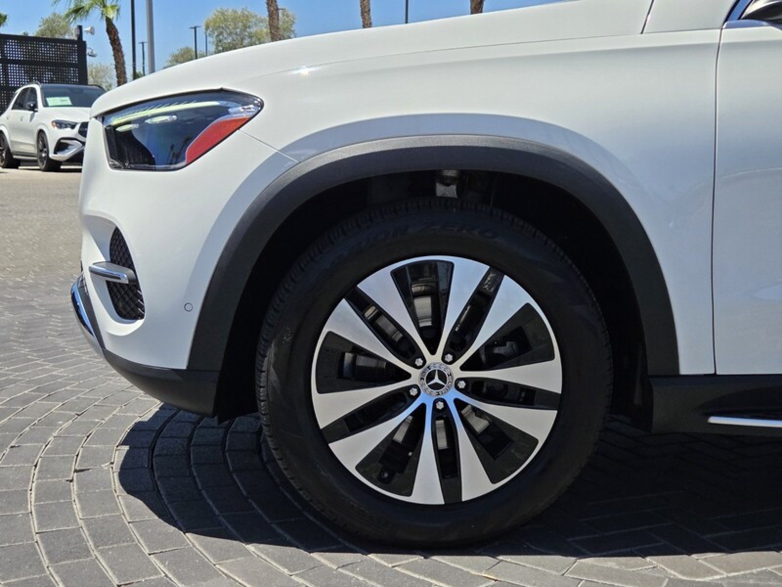 Certified 2024 Mercedes-Benz GLE 350 4MATIC image 12
