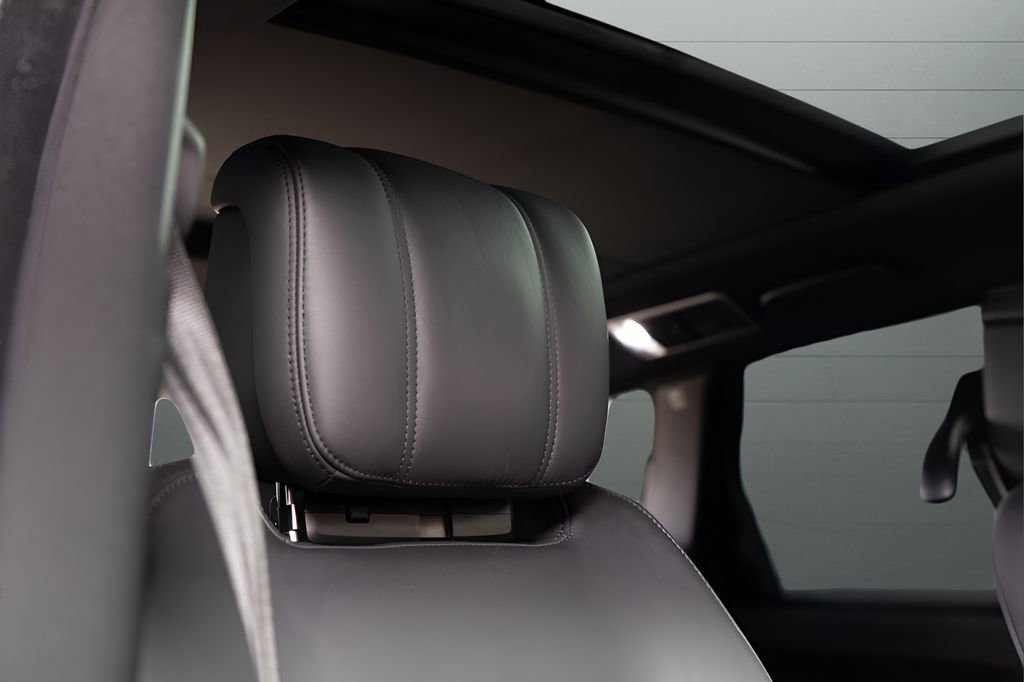 Used 2020 Land Rover Range Rover Sport HSE Dynamic image 87