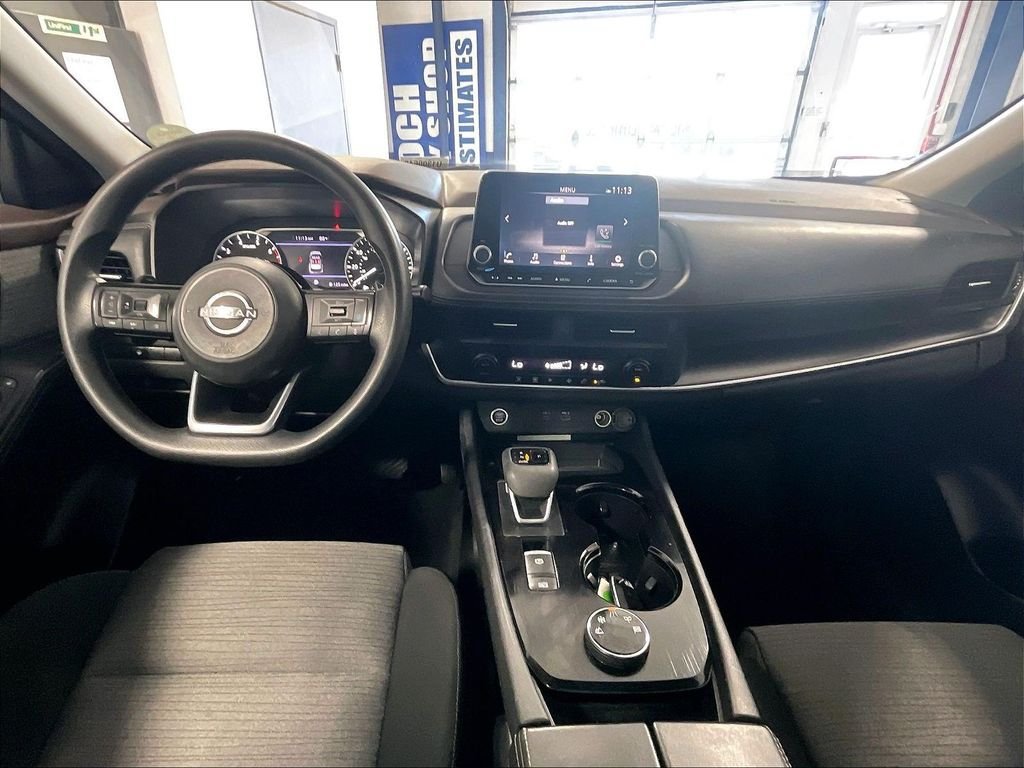 Used 2023 Nissan Rogue SV AWD/4WD image 21