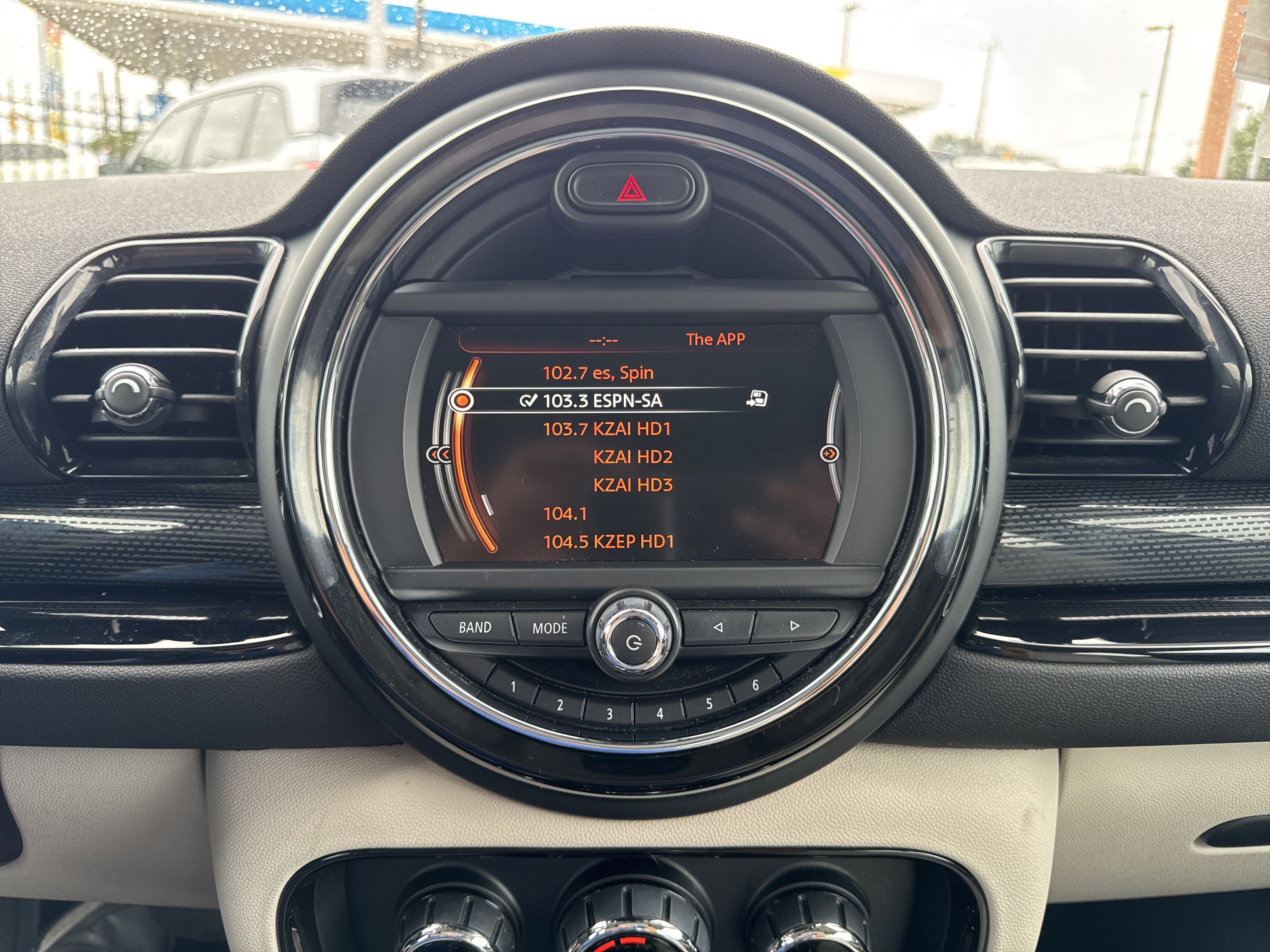 Used 2017 MINI Cooper Clubman FWD image 20