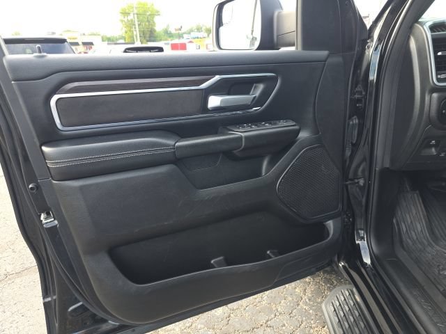 Used 2025 RAM 1500 Big Horn AWD/4WD image 13