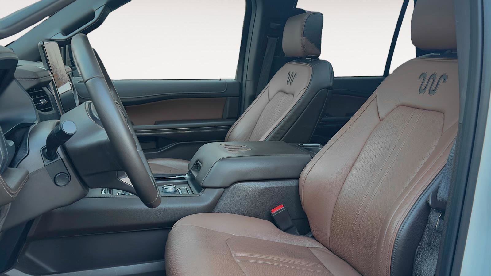 Used 2024 Ford Expedition Max King Ranch image 7