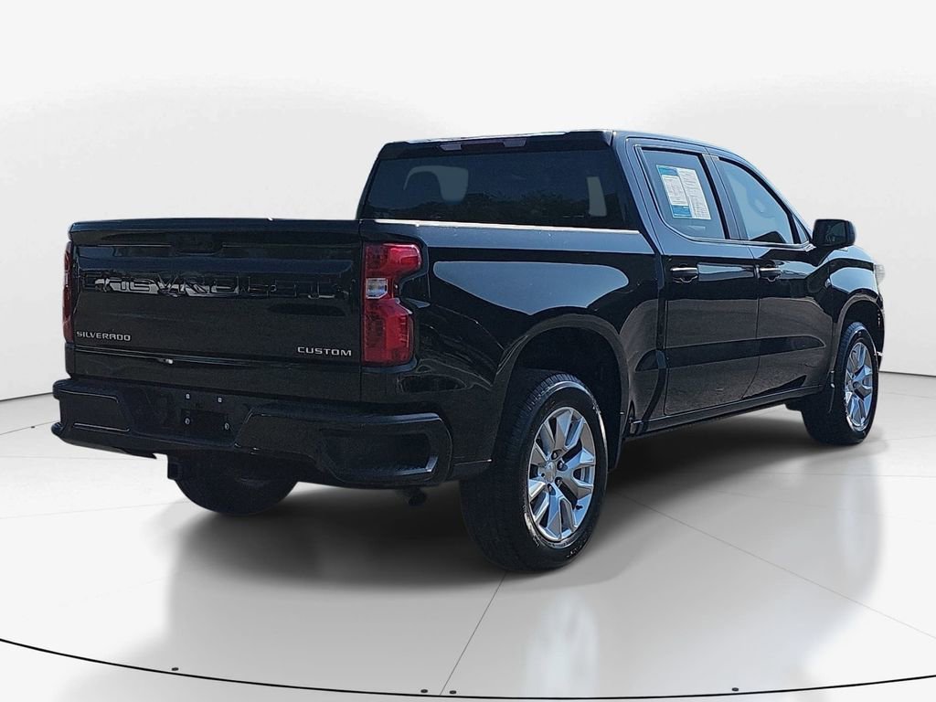 Used 2024 Chevrolet Silverado 1500 Custom image 5